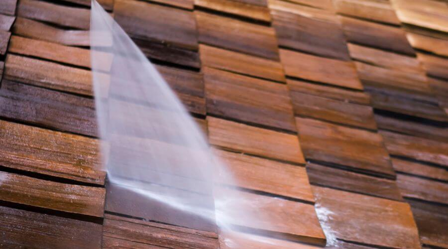 Professional residential roofers in Alaska